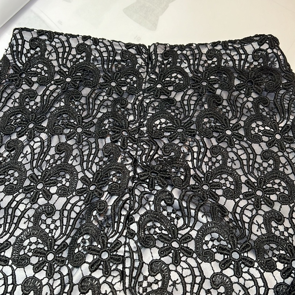 Lace Overlay Skirt, NWT, Ann Taylor size 0 black/silver